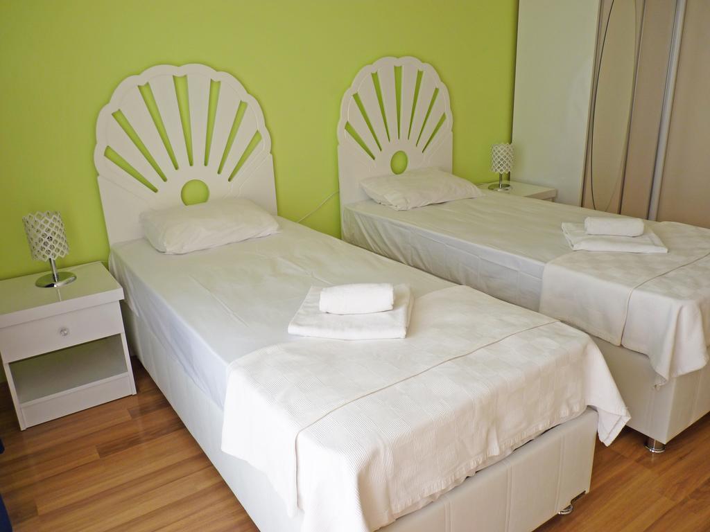 White Pearl Alanya Apartment Mahmutlar Room photo