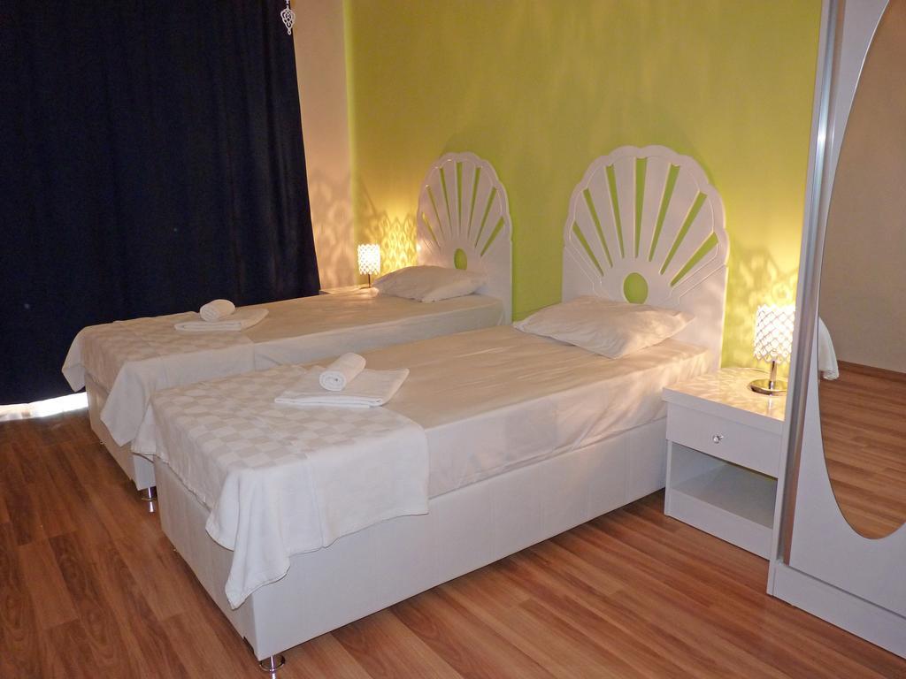 White Pearl Alanya Apartment Mahmutlar Room photo